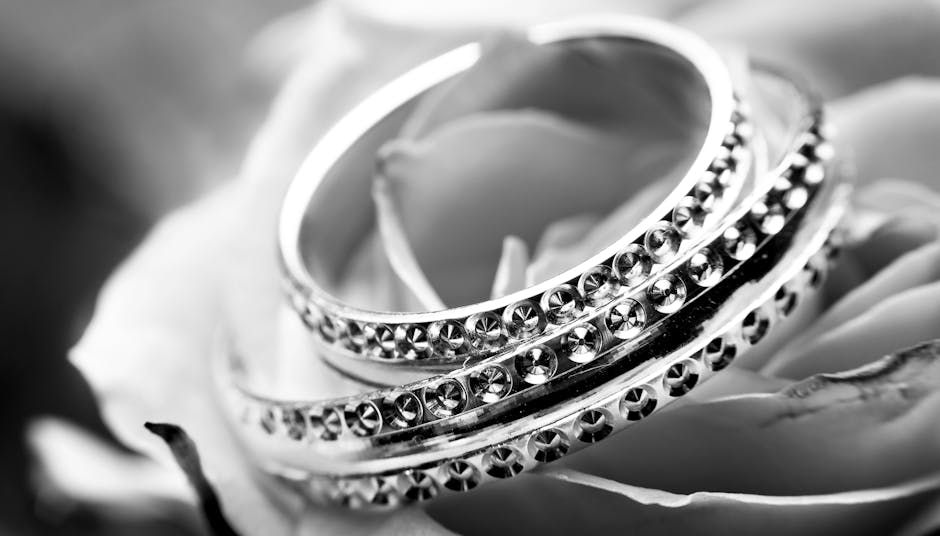 Handcrafted Luxury Sterling Silver Bracelets for Women in Dubai