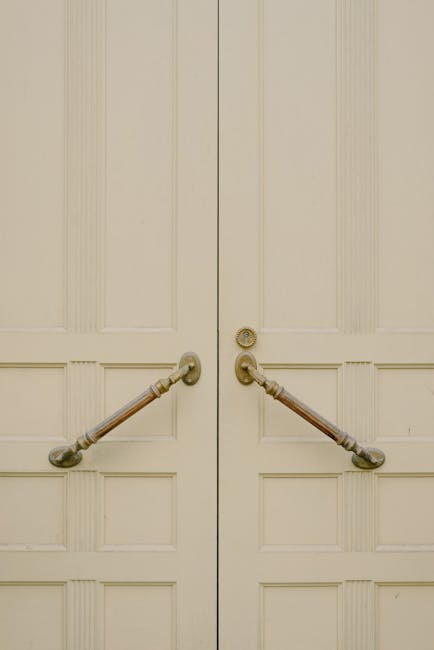 Secure Your Home with Sliding Door Repairs in West Palm Beach